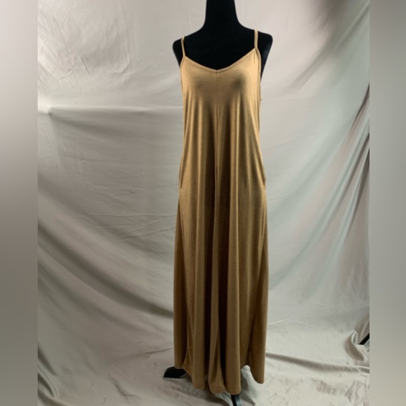 Maxi Cami Dress with Pockets - Picture 6 of 8